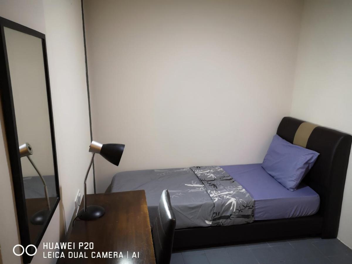 Apple Backpackers Hotel George Town Extérieur photo