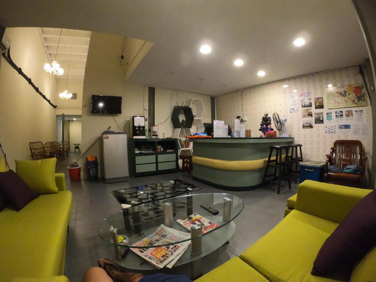 Apple Backpackers Hotel George Town Extérieur photo