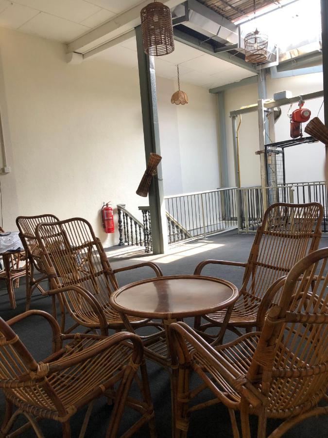Apple Backpackers Hotel George Town Extérieur photo